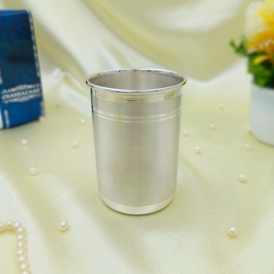 Silver Glass – Straight Image Main